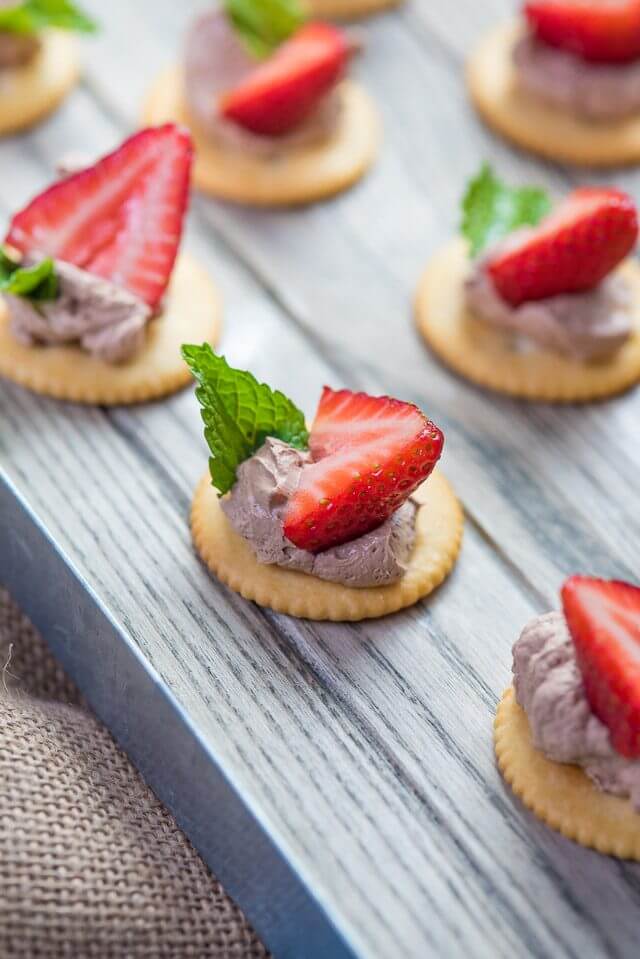 Strawberry Chocolate Mousse Bites