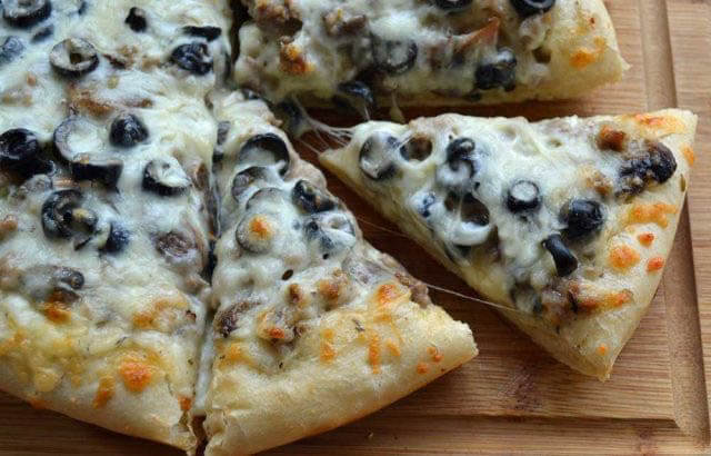 easy campfire pizza, 101 Stress Free Camping Food Ideas