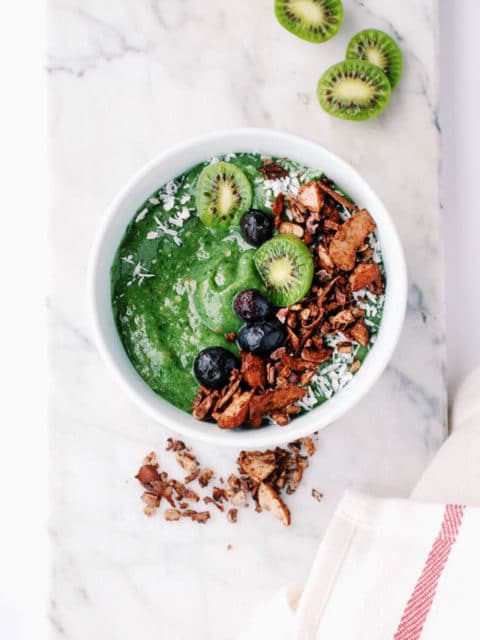Mint Green Smoothie with Grain Free Chocolate Granola