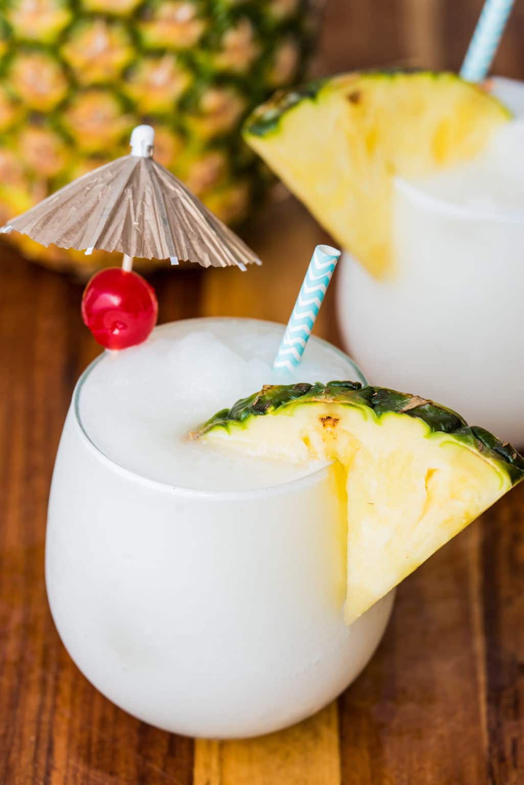 The Best Frozen Pina Colada Recipe! | {Alcoholic & Virgin)