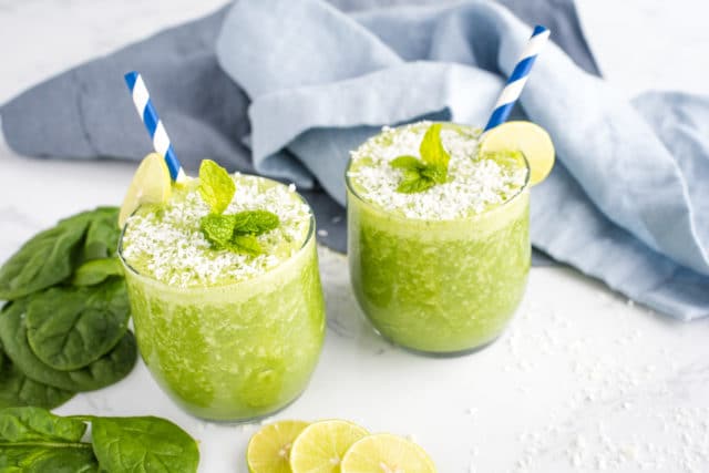 Simple Spinach Green Smoothie recipe 