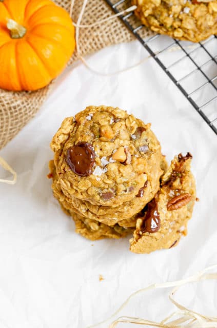 Quick Chewy Pumpkin Oatmeal Cookies Recipe