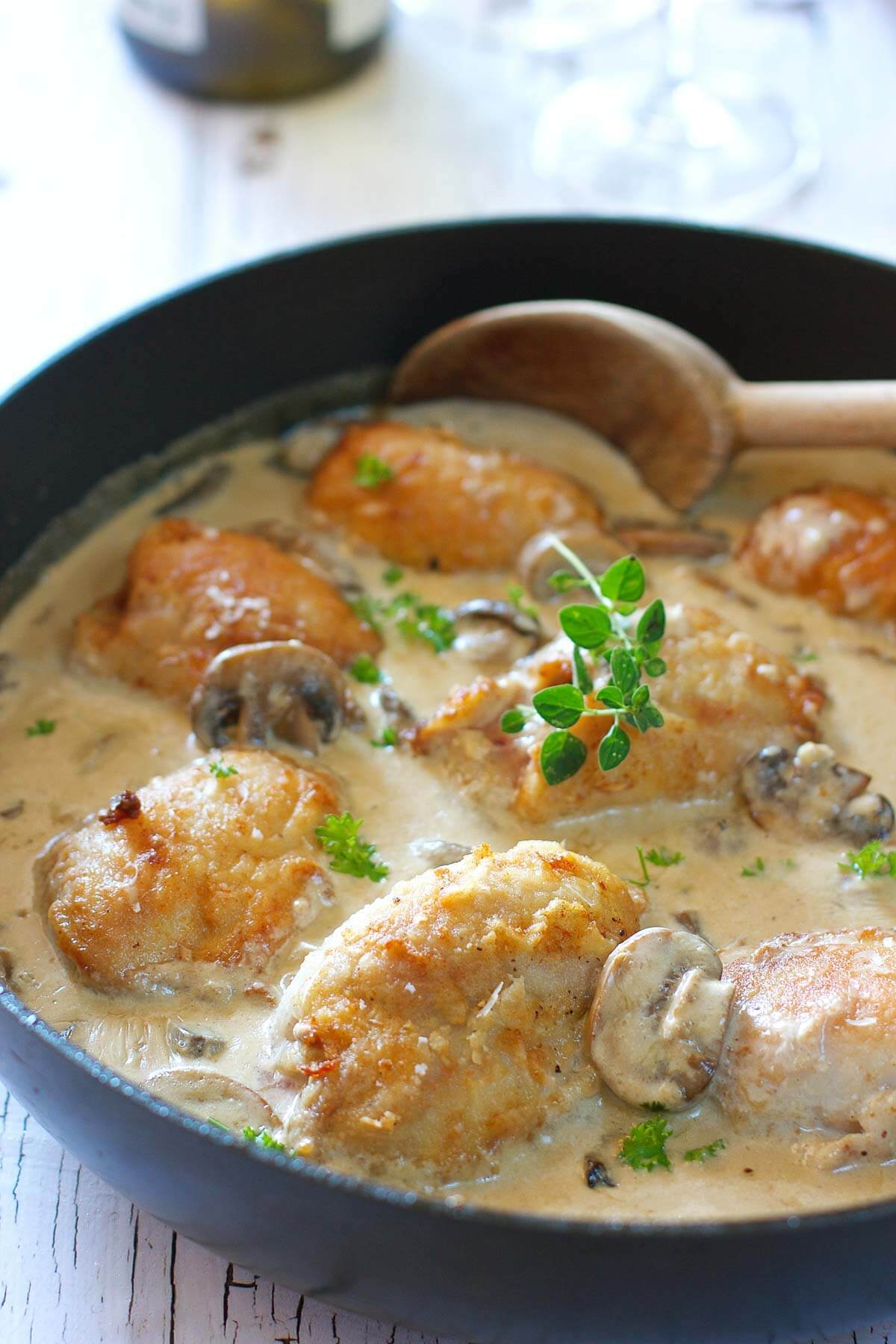 chicken breast recipe, easy chicken breast recipe, Creamy chicken and mushroom skillet 
