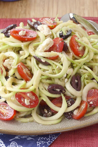 Zucchini-Noodles-Zoodles-Greek-Salad-41