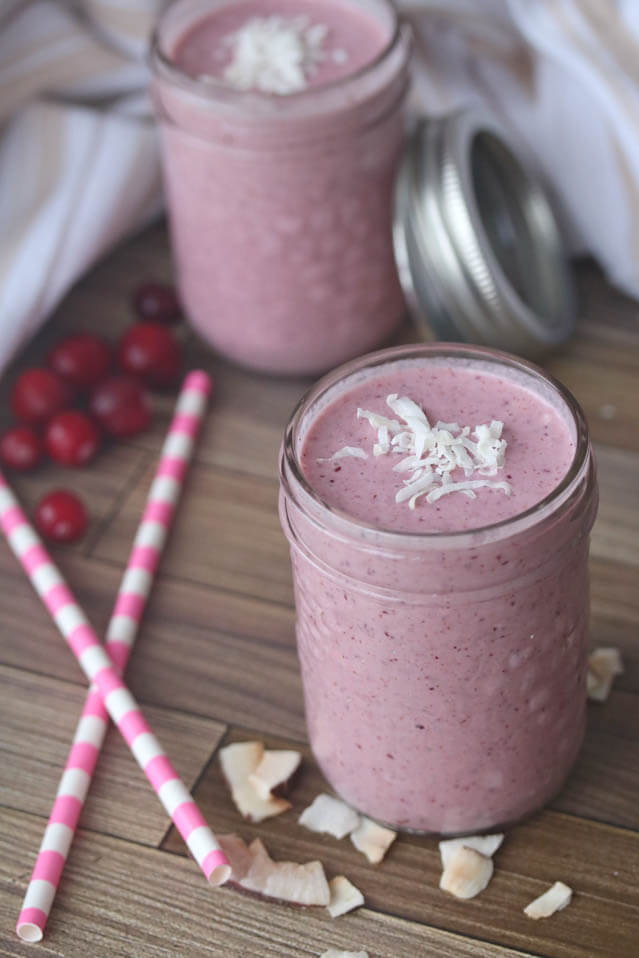 healthy cranberry apple smoothie, cranberry recipes roundup 