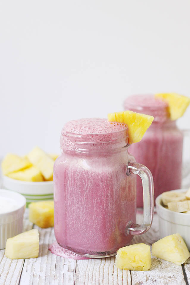 pineapple cranberry smoothie, cranberry recipes roundup 