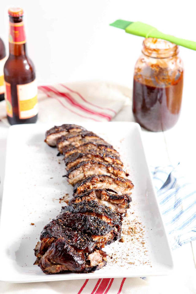 Memphis style barbecue ribs 